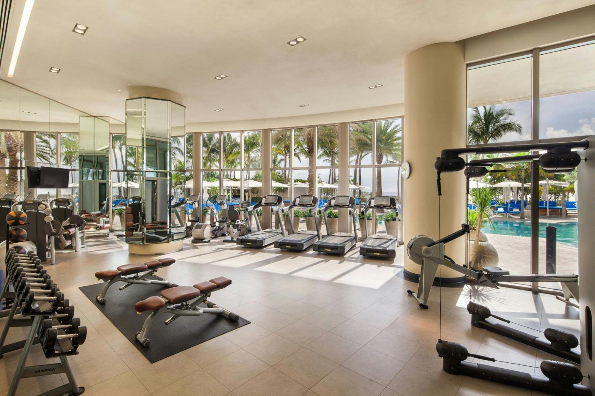 Resort The St. Regis Bal Harbour