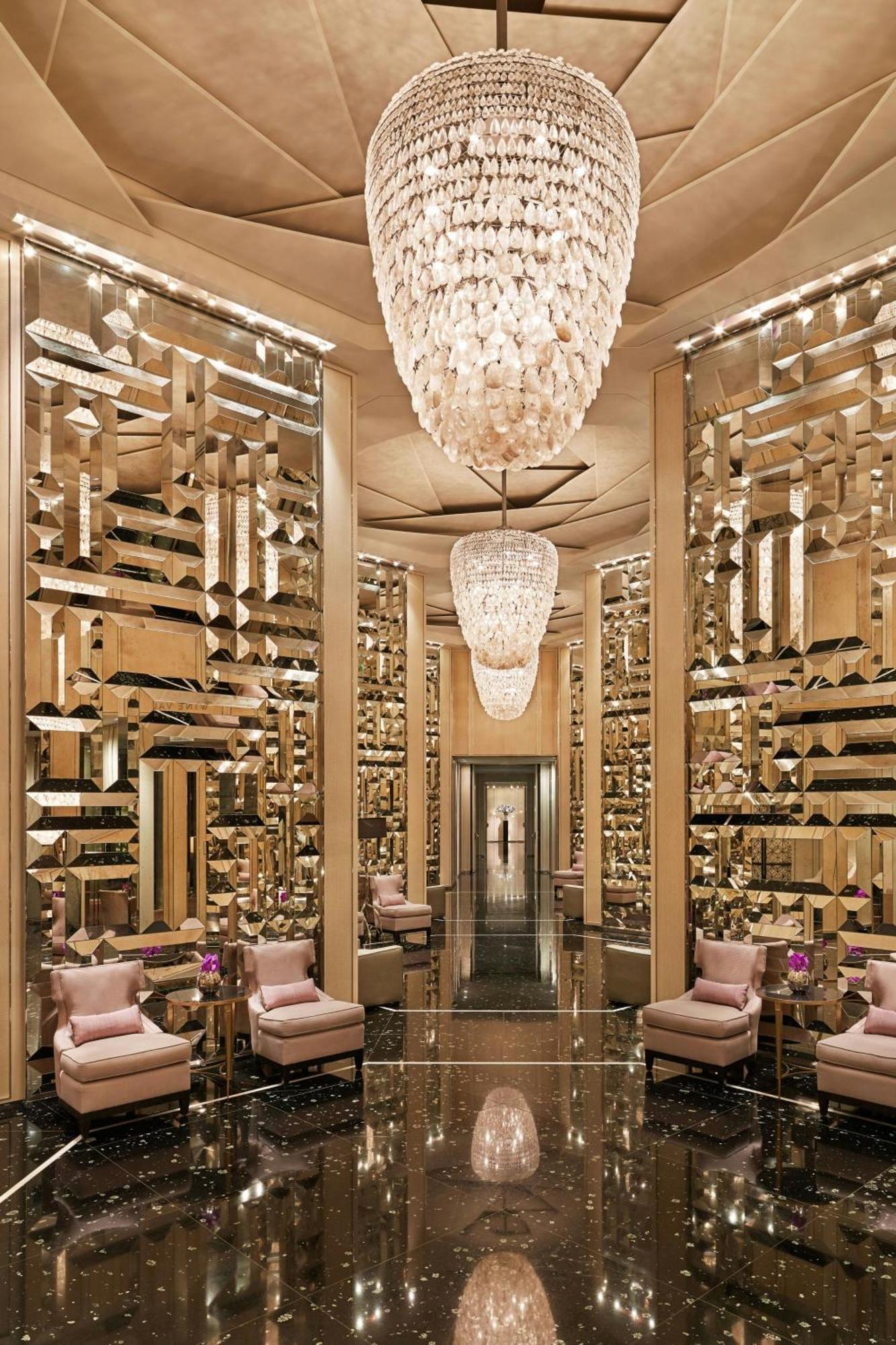 Resort The St. Regis
